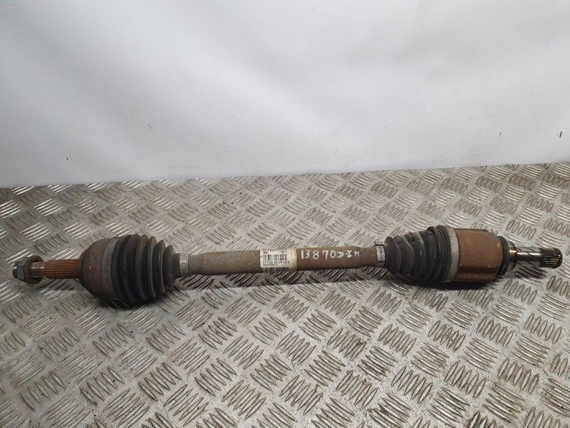 Recambio de transmision delantera izquierda para renault kangoo profesional referencia OEM IAM 8200661555  