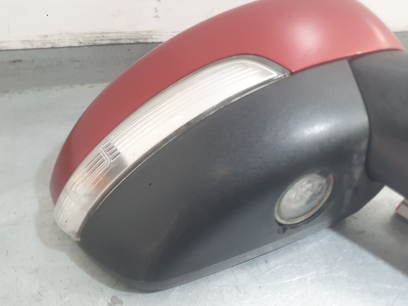 Recambio de retrovisor derecho para ford ecosport 1.0 ecoboost referencia OEM IAM 2451731 ELECTRICO C/LUZ CORTESÍA 