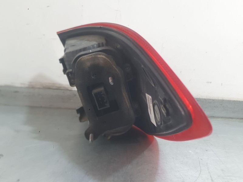 Recambio de piloto trasero izquierdo exterior para ford ecosport 1.0 ecoboost referencia OEM IAM 2304079 CN1513405BC 