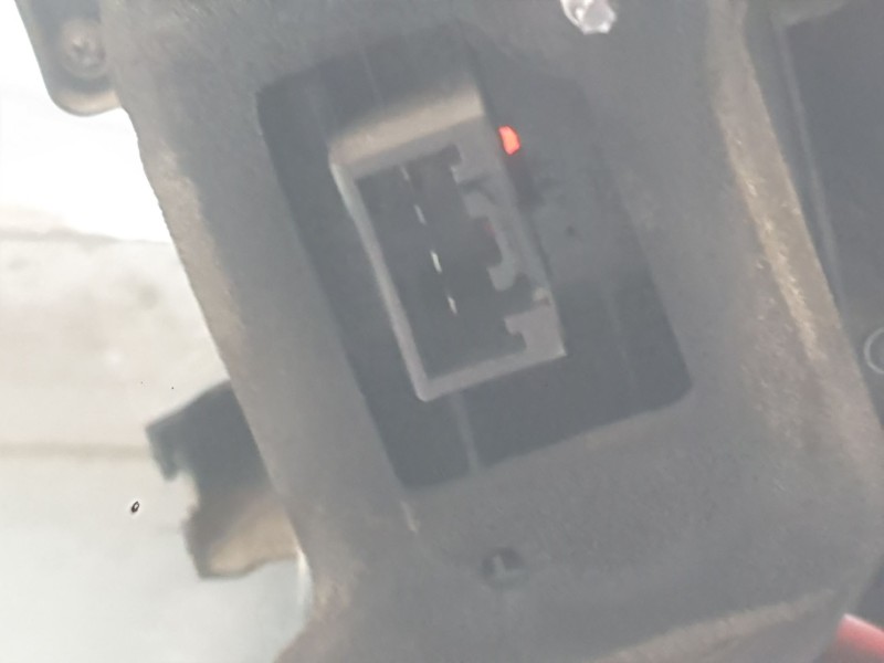 Recambio de piloto trasero izquierdo exterior para ford ecosport 1.0 ecoboost referencia OEM IAM 2304079 CN1513405BC 