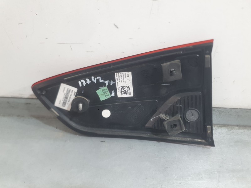 Recambio de piloto trasero izquierdo interior para ford ecosport 1.0 ecoboost referencia OEM IAM 2333290 GN1513A603DD 