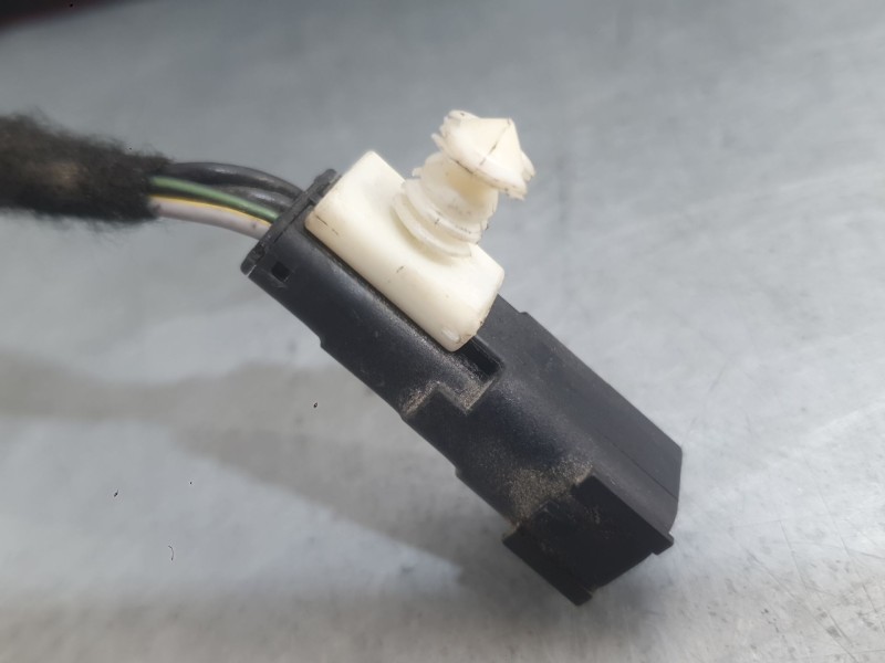 Recambio de piloto trasero derecho interior para ford ecosport 1.0 ecoboost referencia OEM IAM 2307814 GN1513A602DS 