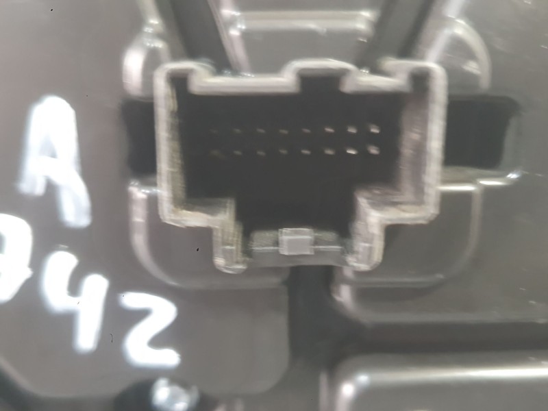 Recambio de cuadro instrumentos para ford ecosport 1.0 ecoboost referencia OEM IAM 2720425  