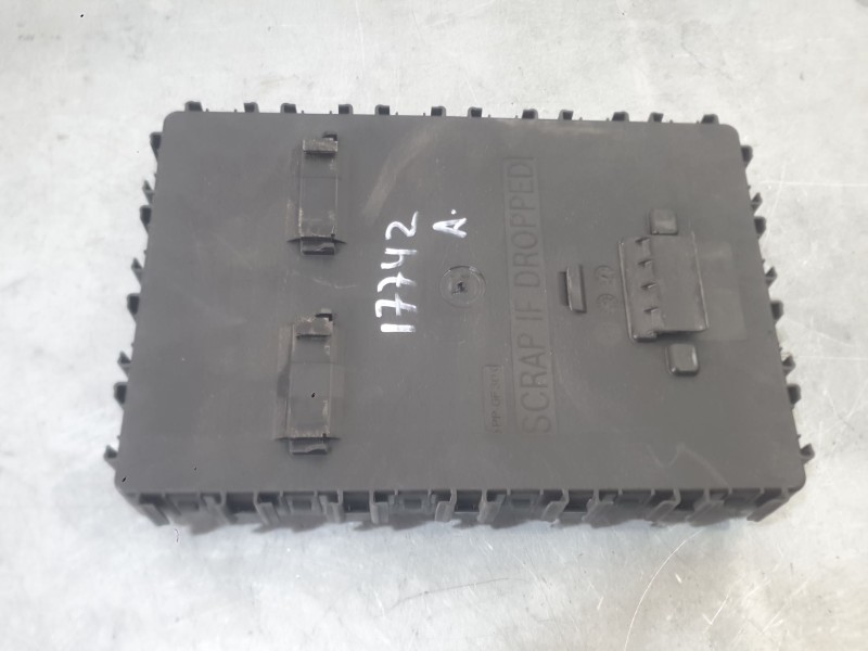 Recambio de caja reles / fusibles para ford ecosport 1.0 ecoboost referencia OEM IAM   