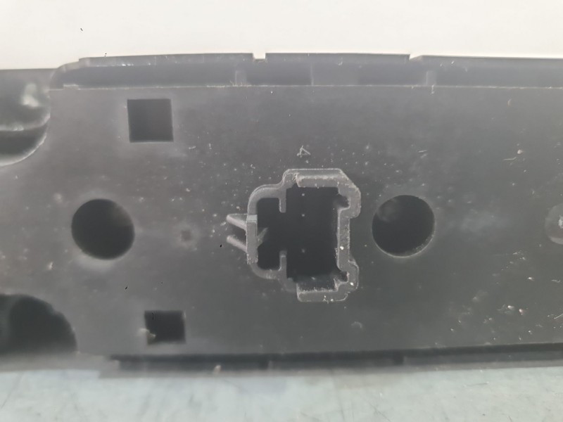 Recambio de mando elevalunas delantero izquierdo para ford ecosport 1.0 ecoboost referencia OEM IAM 5180600 C/MANDO RETROVISOR 