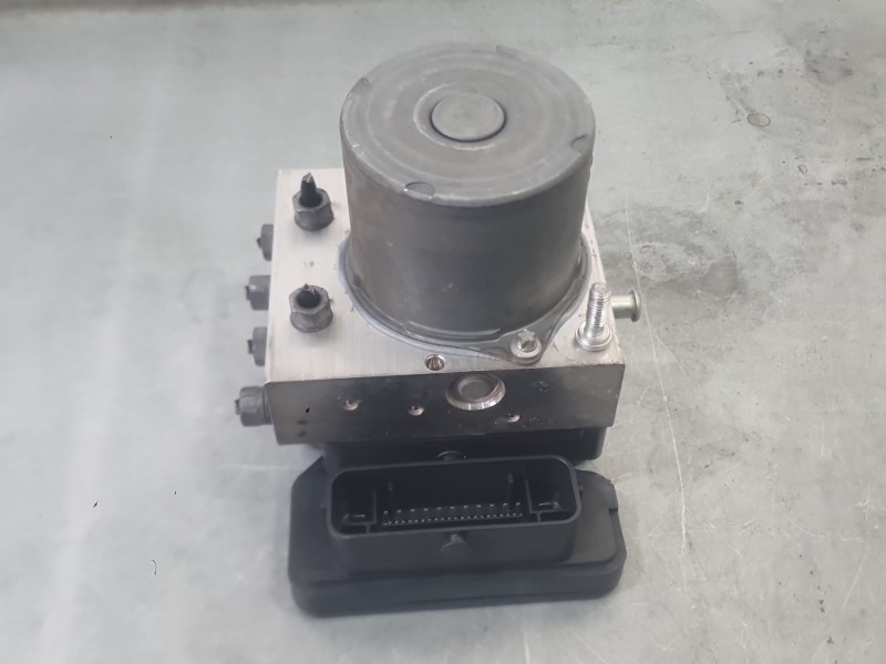 Recambio de abs para fiat tipo hatchback (356_, 357_) 1.4 (356hxa1b) referencia OEM IAM 71779257  