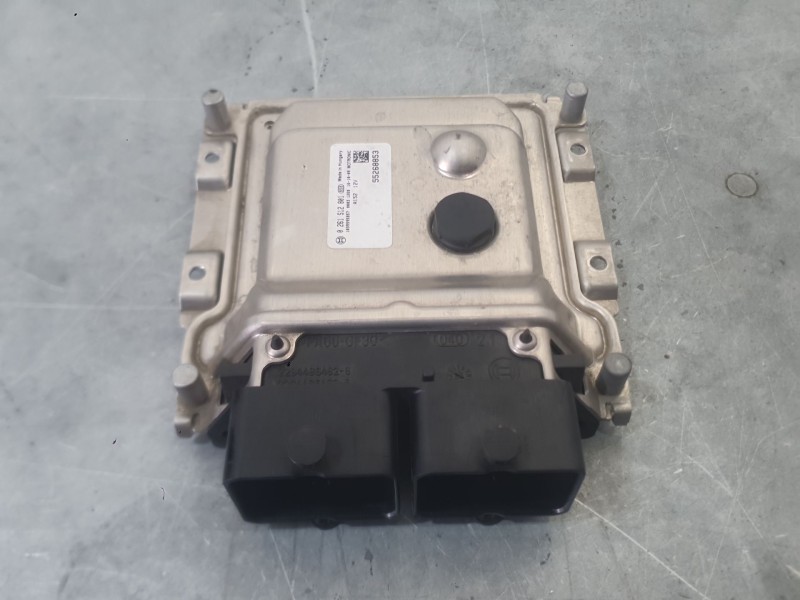 Recambio de centralita motor uce para fiat tipo hatchback (356_, 357_) 1.4 (356hxa1b) referencia OEM IAM   