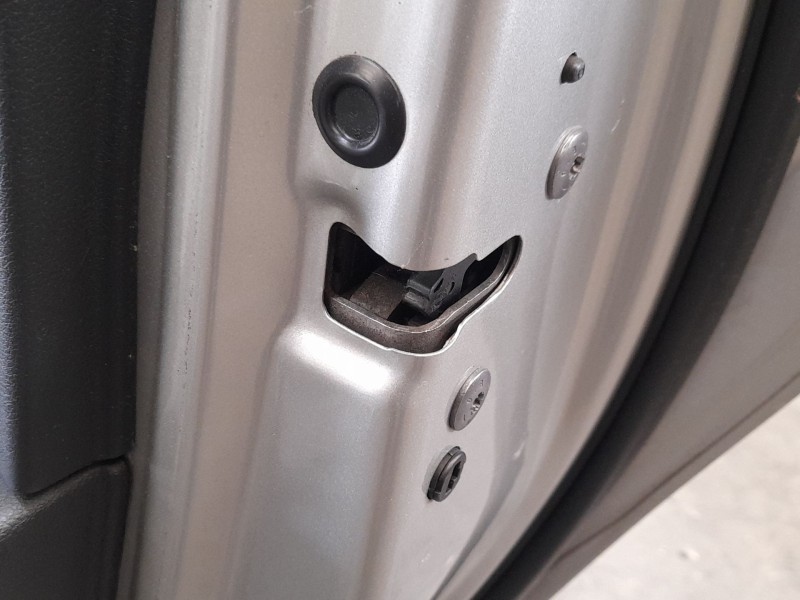 Recambio de cerradura puerta trasera derecha para peugeot 308 i (4a_, 4c_) 1.6 16v referencia OEM IAM 9800617480  