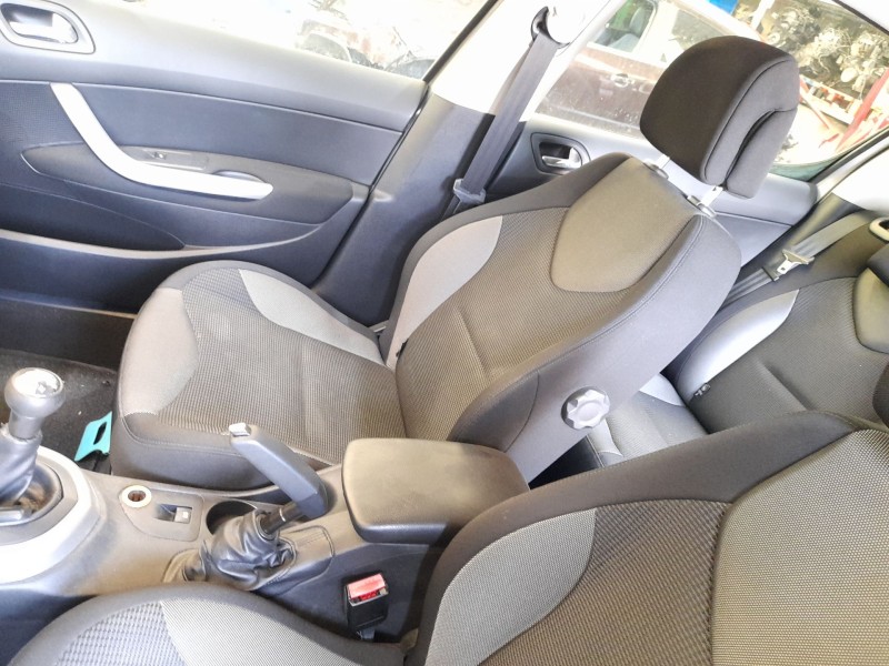 Recambio de asiento delantero derecho para peugeot 308 i (4a_, 4c_) 1.6 16v referencia OEM IAM  C/AIRBAG 
