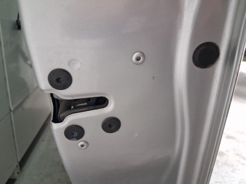 Recambio de cerradura puerta delantera derecha para renault scénic iii (jz0/1_) 1.5 dci referencia OEM IAM 805020006R  