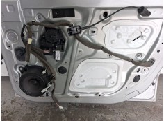 ELEVALUNAS DELANTERO DERECHO 807205115R 6 PINS ELECTRICO