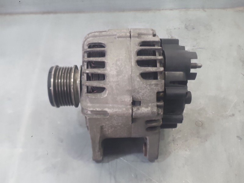 Recambio de alternador para renault scénic iii (jz0/1_) 1.5 dci referencia OEM IAM 231006462R 231000027R 