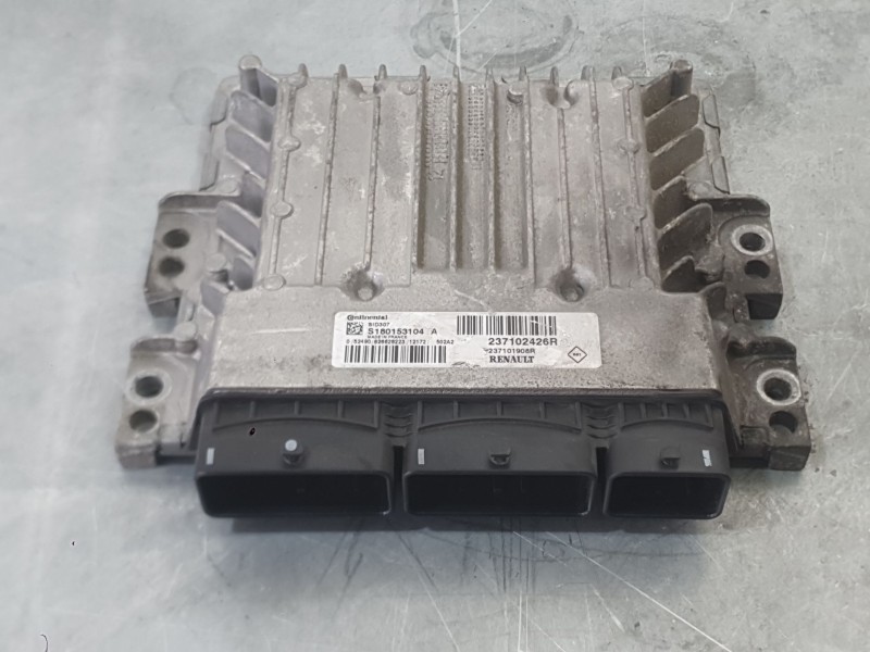 Recambio de centralita motor uce para renault scénic iii (jz0/1_) 1.5 dci referencia OEM IAM 237104451R  