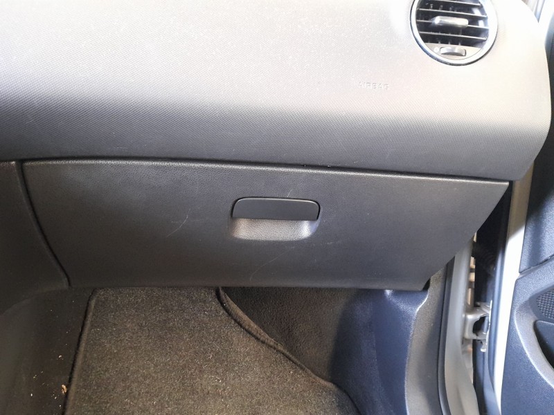 Recambio de guantera para peugeot 308 i (4a_, 4c_) 1.6 16v referencia OEM IAM 8226LE  