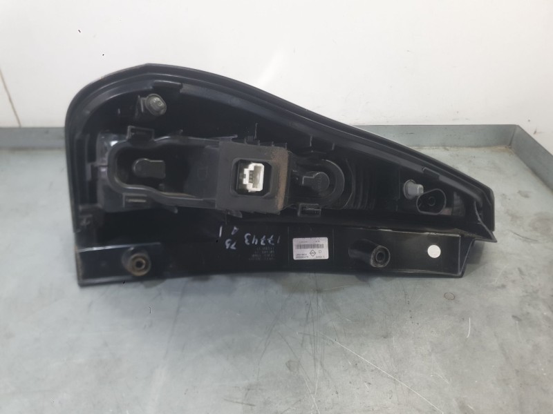 Recambio de piloto trasero derecho exterior para renault scénic iii (jz0/1_) 1.5 dci referencia OEM IAM 265500013R  