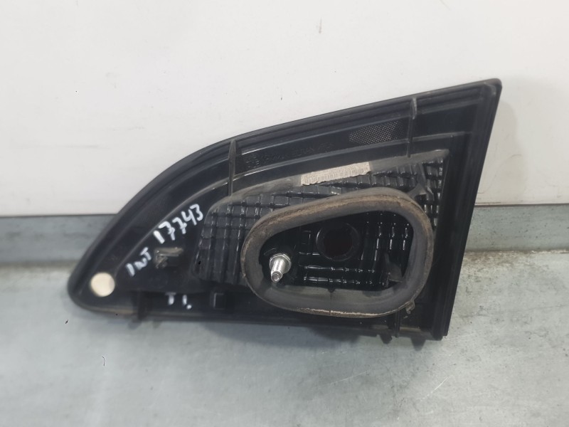 Recambio de piloto trasero izquierdo interior para renault scénic iii (jz0/1_) 1.5 dci referencia OEM IAM 265550018R  