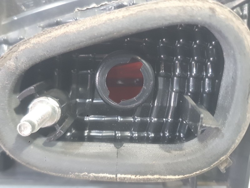 Recambio de piloto trasero izquierdo interior para renault scénic iii (jz0/1_) 1.5 dci referencia OEM IAM 265550018R  