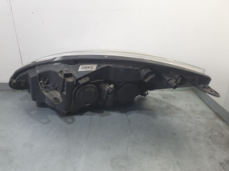Recambio de faro derecho para renault scénic iii (jz0/1_) 1.5 dci referencia OEM IAM 260108250R  