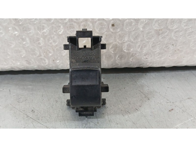 Recambio de mando elevalunas delantero derecho para toyota yaris (_p13_) 1.5 (nsp131_) referencia OEM IAM 848100D030  