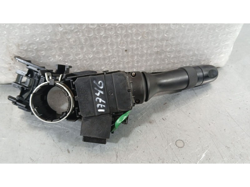 Recambio de mando luces para toyota yaris (_p13_) 1.5 (nsp131_) referencia OEM IAM 8415202080  