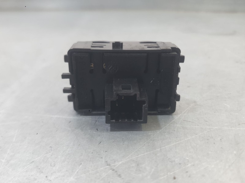 Recambio de mando elevalunas delantero derecho para renault scénic iii (jz0/1_) 1.5 dci referencia OEM IAM 809600018R  