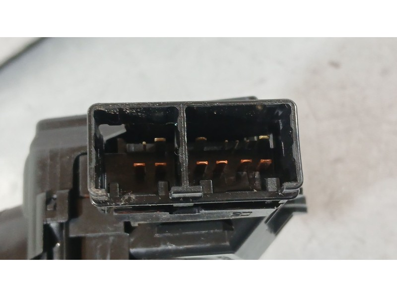 Recambio de mando limpia para toyota yaris (_p13_) 1.5 (nsp131_) referencia OEM IAM   