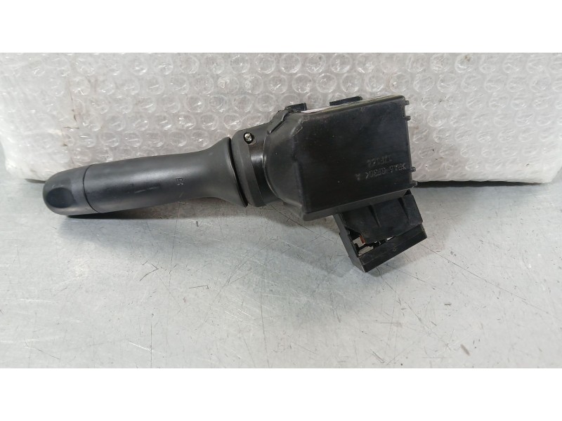 Recambio de mando limpia para toyota yaris (_p13_) 1.5 (nsp131_) referencia OEM IAM   