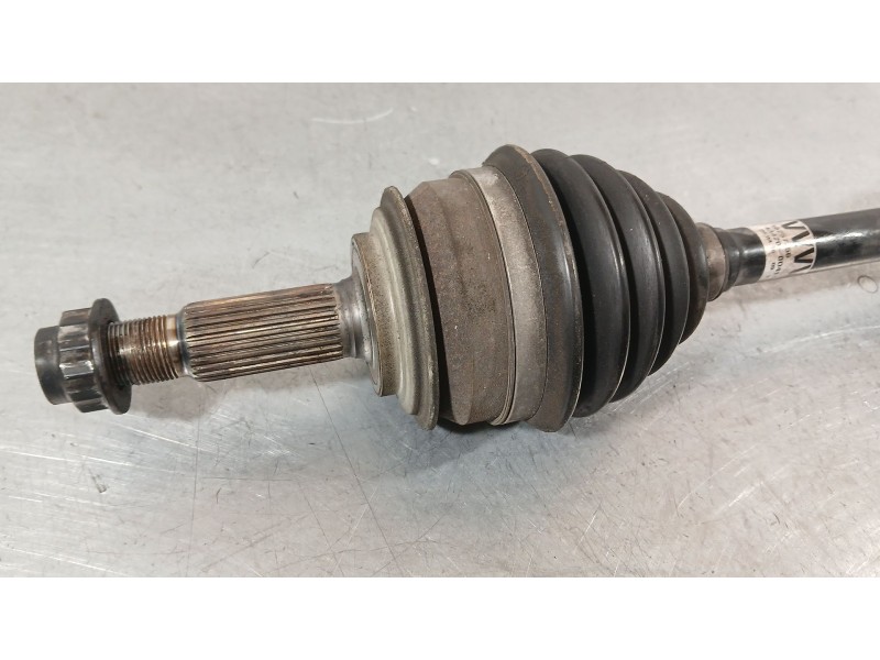 Recambio de transmision delantera izquierda para toyota yaris (_p13_) 1.5 (nsp131_) referencia OEM IAM 434200D411  