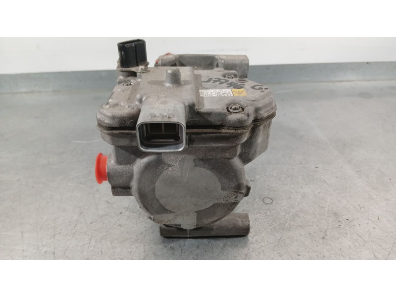 Recambio de compresor aire acondicionado para toyota yaris (_p13_) 1.5 (nsp131_) referencia OEM IAM 8837052012  