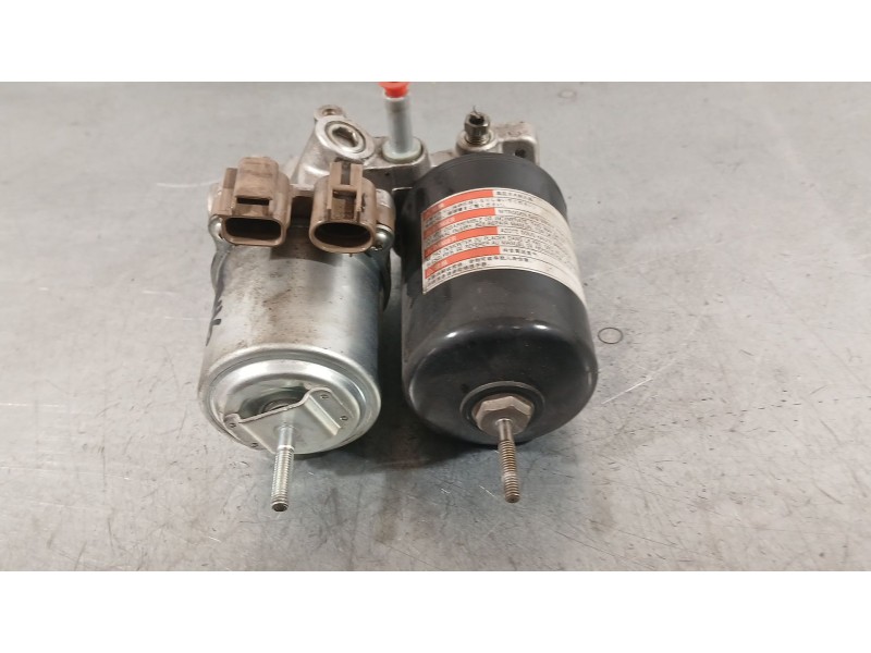 Recambio de bomba abs para toyota yaris (_p13_) 1.5 (nsp131_) referencia OEM IAM   