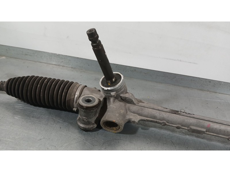 Recambio de cremallera direccion para toyota yaris (_p13_) 1.5 (nsp131_) referencia OEM IAM 455000D271  