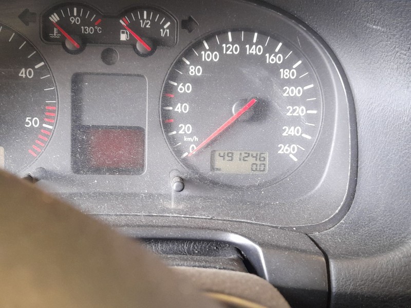 volkswagen golf iv (1j1) del año 2000