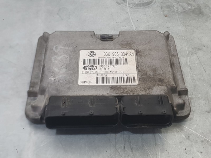 Recambio de centralita motor uce para seat ibiza iii (6l1) 1.4 16v referencia OEM IAM   