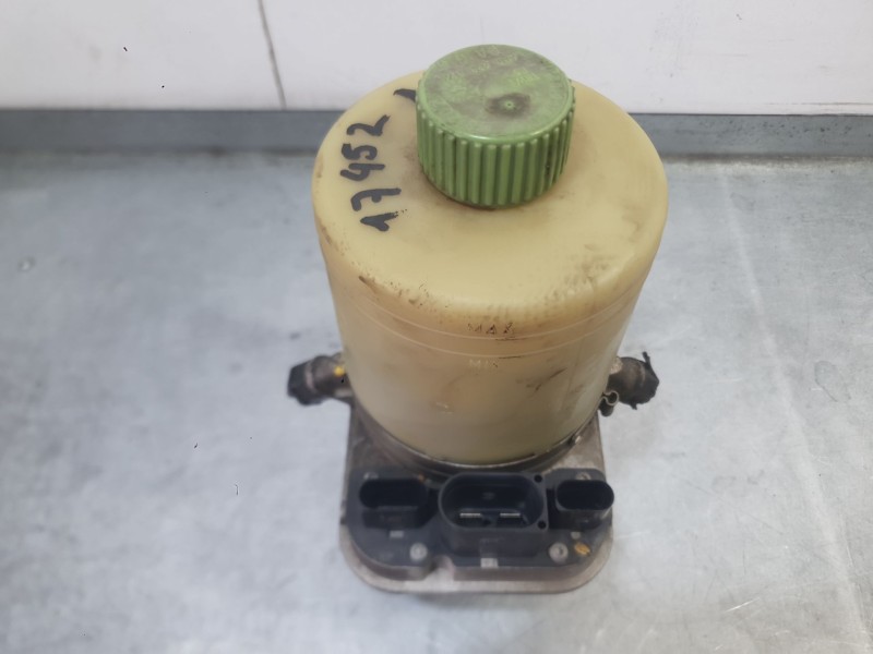 Recambio de bomba direccion electrica para seat ibiza iii (6l1) 1.4 16v referencia OEM IAM   