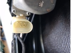 Recambio de elevalunas trasero derecho para bmw 1 (f20) 118 d referencia OEM IAM 51357281884 5 PINS ELECTRICO