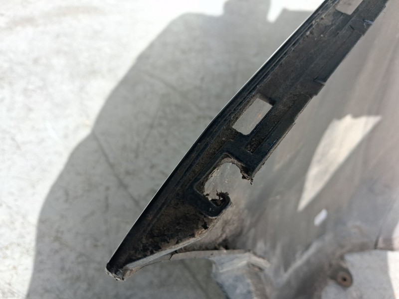 Recambio de paragolpes trasero para bmw 1 (f20) 118 d referencia OEM IAM 51120038878  TOCADO