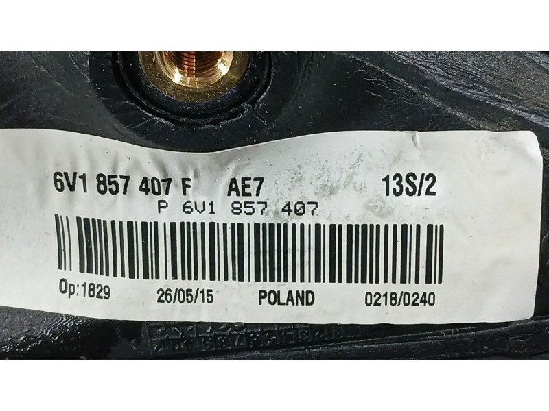 Recambio de retrovisor izquierdo para skoda fabia iii (nj3) 1.4 tdi referencia OEM IAM 6V1857507C  