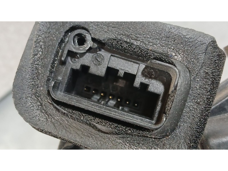 Recambio de cerradura puerta delantera izquierda para skoda fabia iii (nj3) 1.4 tdi referencia OEM IAM 5TB837015D  