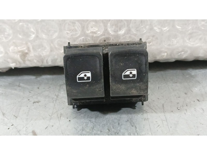 Recambio de mando elevalunas delantero izquierdo para skoda fabia iii (nj3) 1.4 tdi referencia OEM IAM 6V0959858AWHS  