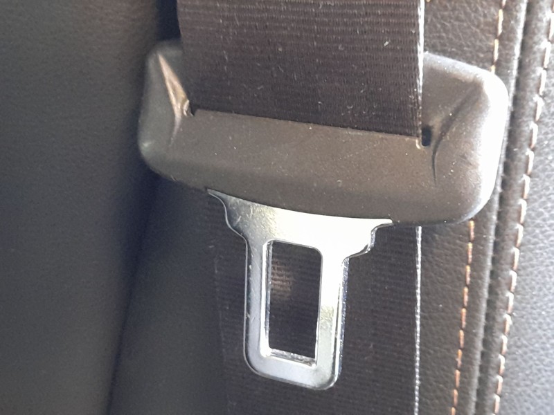 Recambio de cinturon seguridad trasero izquierdo para renault talisman (lp_) 1.6 dci 160 referencia OEM IAM 888417450R  