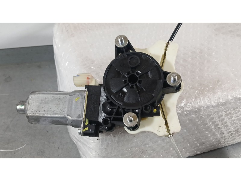 Recambio de elevalunas delantero derecho para hyundai i20 ii (gb, ib) 1.2 referencia OEM IAM 82402C7010 2 PINS 