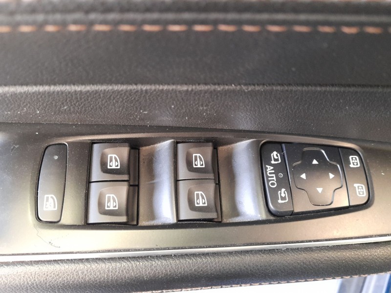Recambio de mando elevalunas delantero izquierdo para renault talisman (lp_) 1.6 dci 160 referencia OEM IAM 254012952R C/MANDO R