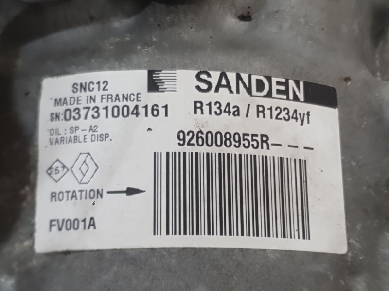 Recambio de compresor aire acondicionado para renault clio v (b7_) tce 90 (b7mt) referencia OEM IAM 926008955R  
