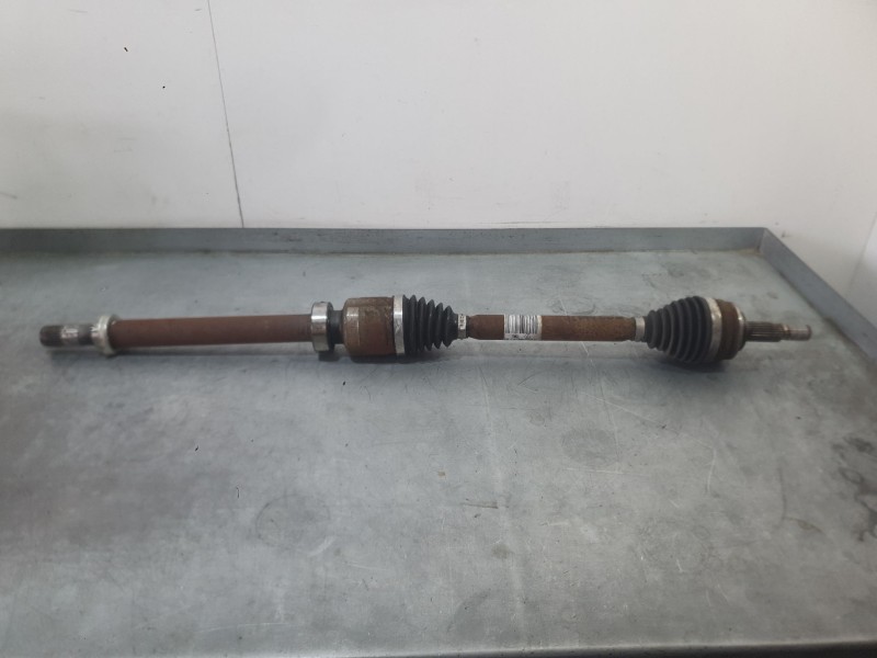Recambio de transmision delantera derecha para renault clio v (b7_) tce 90 (b7mt) referencia OEM IAM 391000823R  