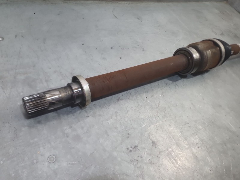 Recambio de transmision delantera derecha para renault clio v (b7_) tce 90 (b7mt) referencia OEM IAM 391000823R  