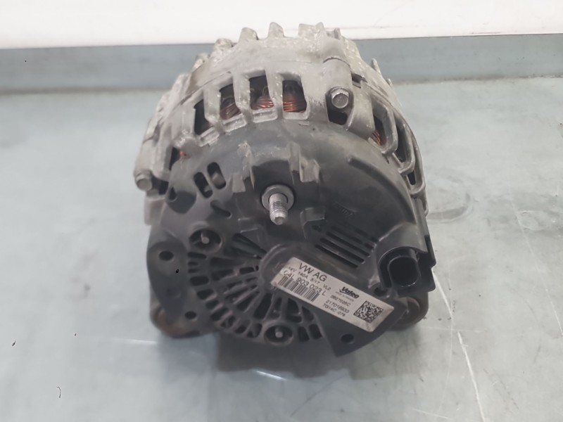 Recambio de alternador para seat leon (5f1) 1.6 tdi referencia OEM IAM 04L903021L 03L903023LX 