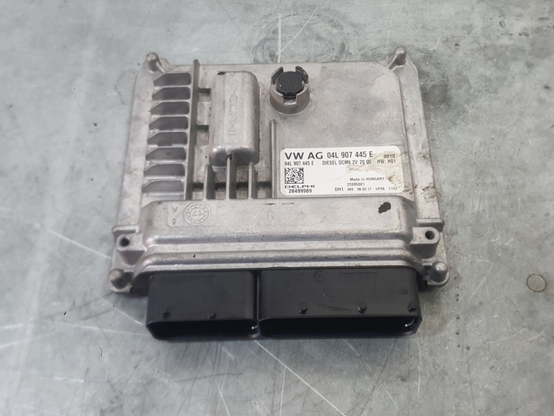 Recambio de centralita motor uce para seat leon (5f1) 1.6 tdi referencia OEM IAM 04L906056GT  
