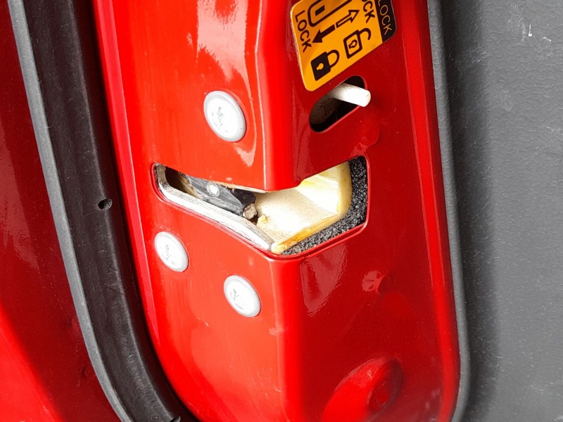 Recambio de cerradura puerta trasera izquierda para nissan pixo (ua0) 1.0 referencia OEM IAM 825034A00M  