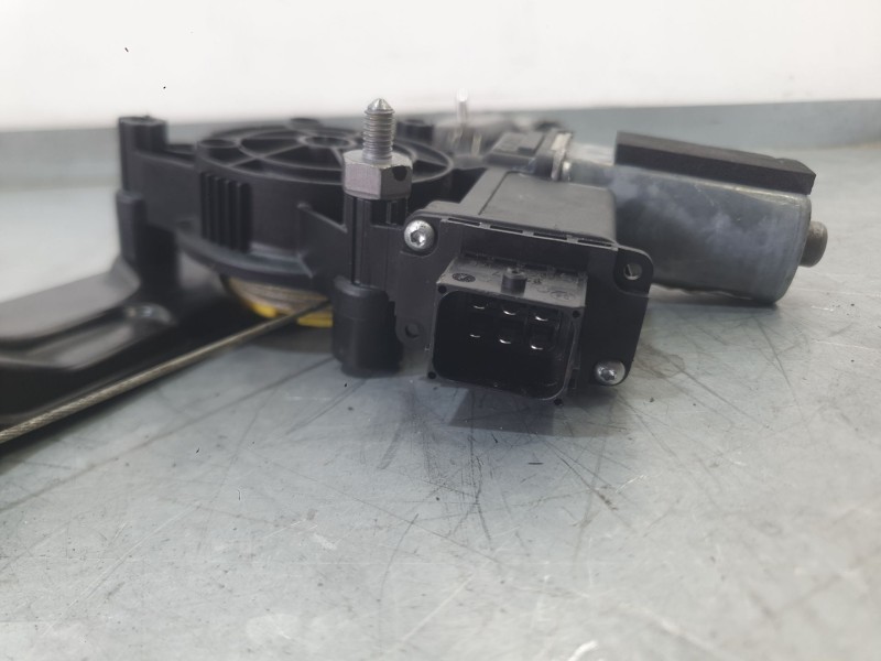 Recambio de elevalunas delantero izquierdo para jeep avenger (fh1) avenger t-gdi cat referencia OEM IAM 52271434  