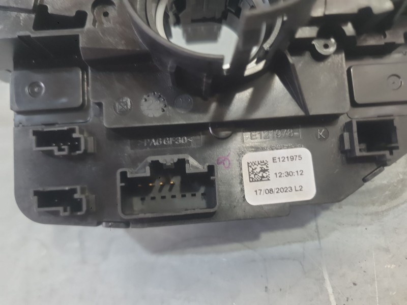 Recambio de mando luces y limpia para jeep avenger (fh1) avenger t-gdi cat referencia OEM IAM 735801303  